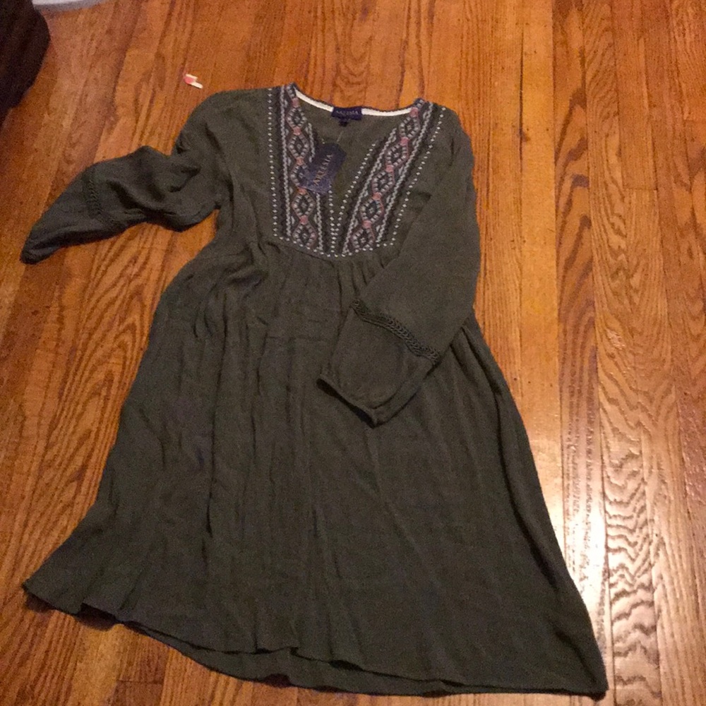 Green dress